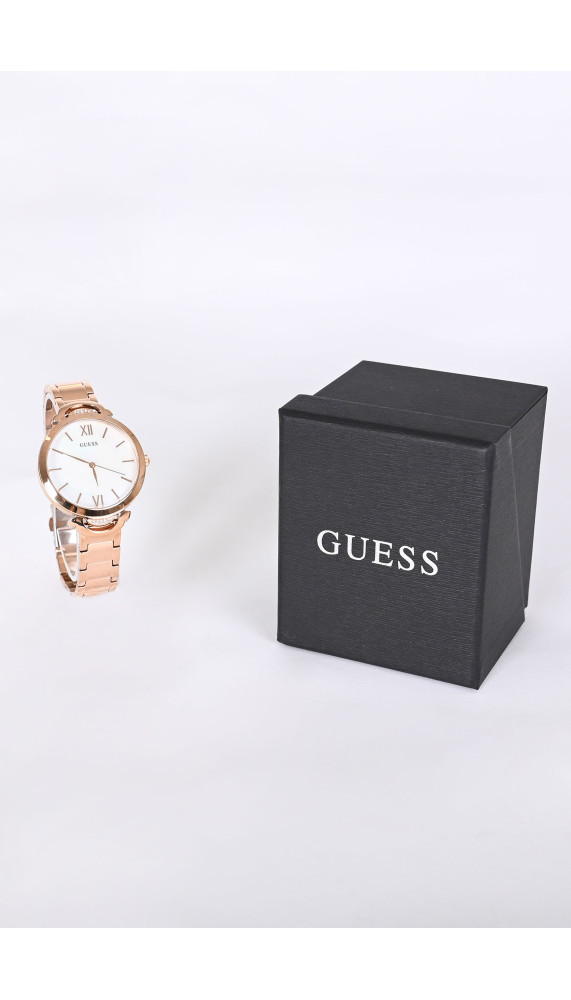 Montres Guess | À l'Ombre des Marques