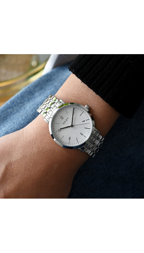 Montres DKNY | À l'Ombre des Marques