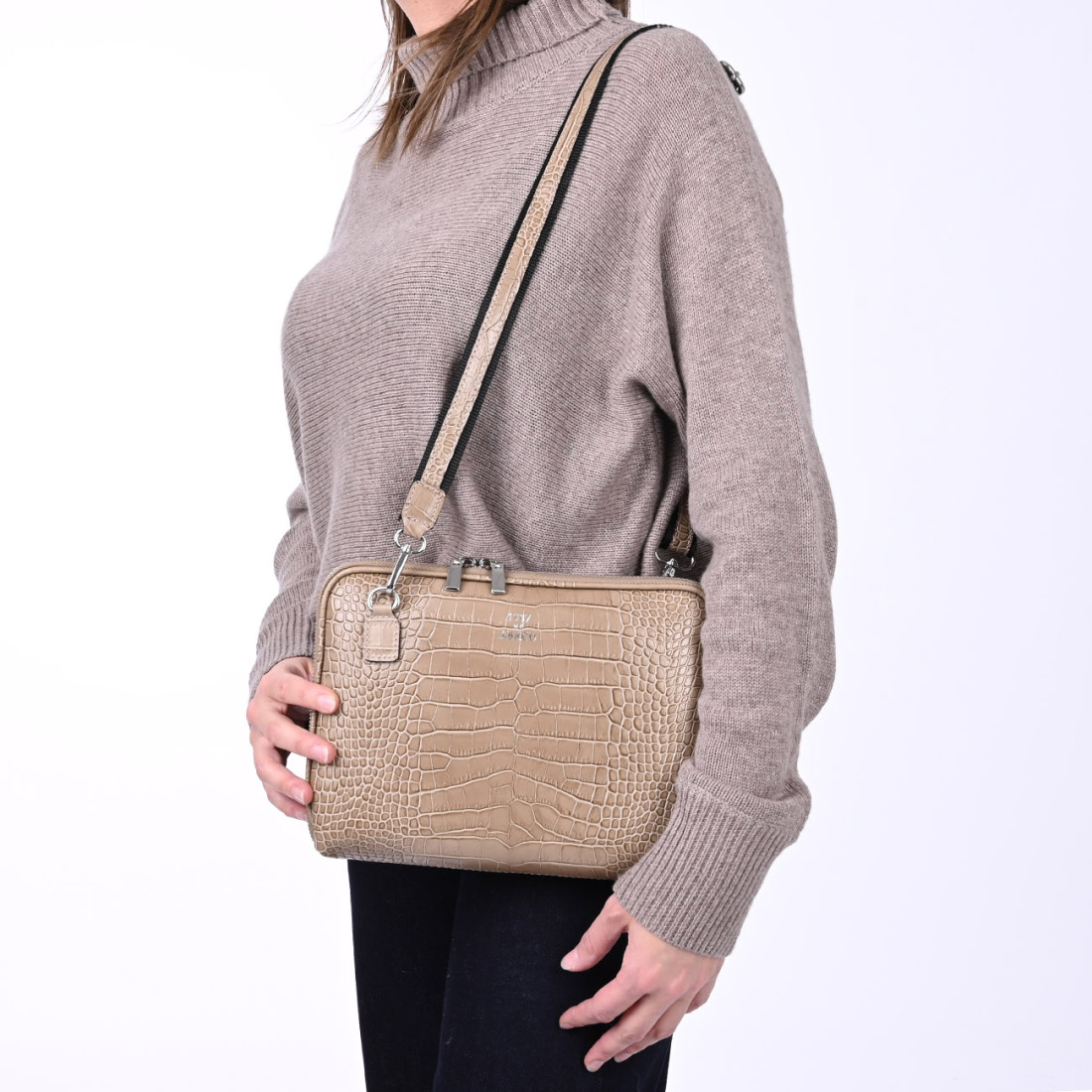 Sac - Angie Croco