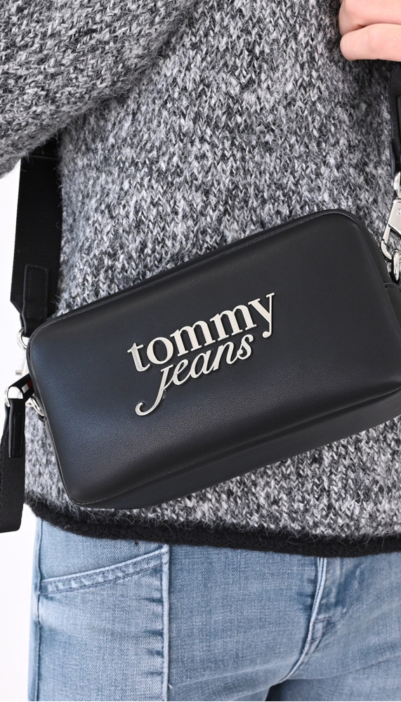 Sacs Tommy Hilfiger | À l'Ombre des Marques