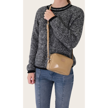 Sac - TJW ESS Must Camera