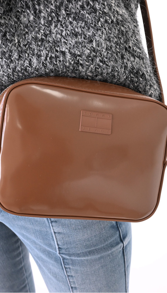 Sacs Tommy Hilfiger | À l'Ombre des Marques