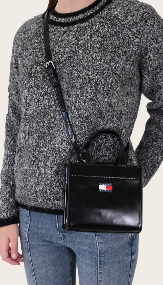 Sacs Tommy Hilfiger | À l'Ombre des Marques
