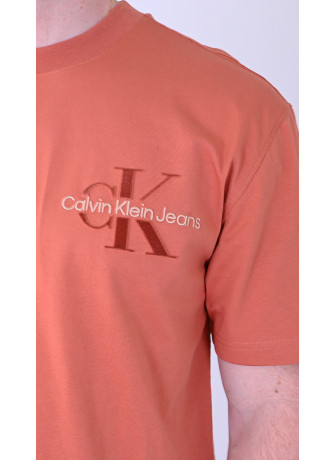 T-shirts Calvin Klein - À l'Ombre des Marques