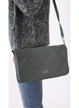 Sacs Calvin Klein - À l'Ombre des Marques