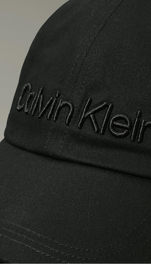 Casquettes Calvin Klein - À l'Ombre des Marques