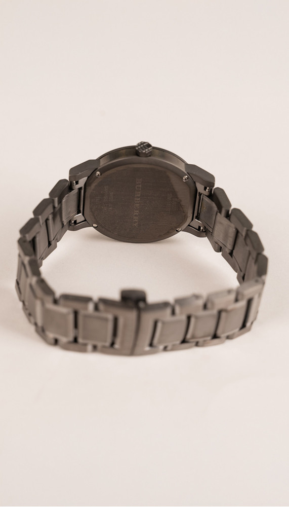 Montres Burberry | À l'Ombre des Marques