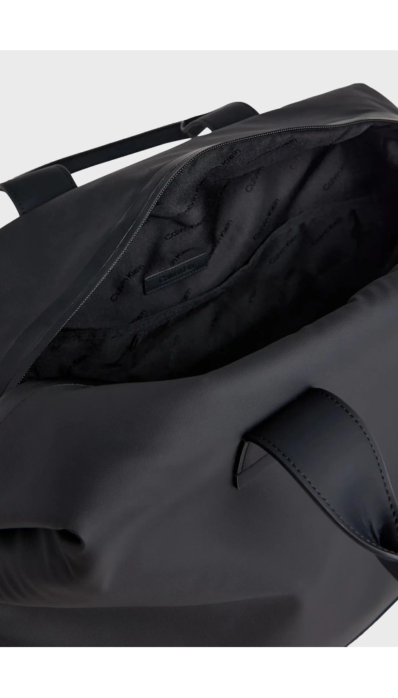 Maroquinerie Calvin Klein - À l'Ombre des Marques