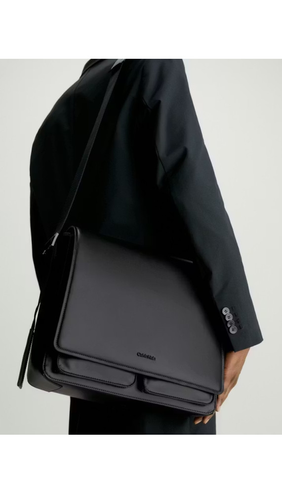 Maroquinerie Calvin Klein - À l'Ombre des Marques