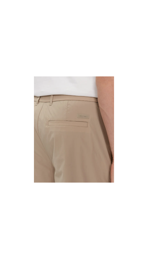 Short - Regular Straight Jog